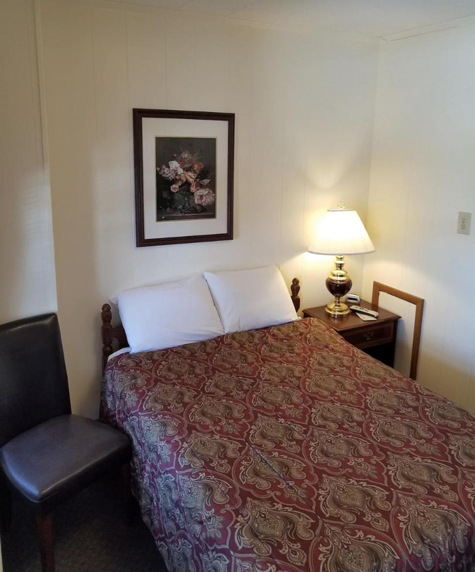 Hillside Motel Luray Bagian luar foto